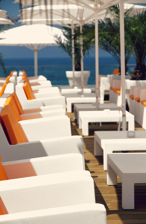 Le Grand De La Hotel 4*